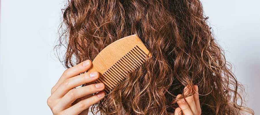 Use the Right Brush to Control Frizz